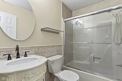 2721 Amherst Street Indianapolis IN 46268