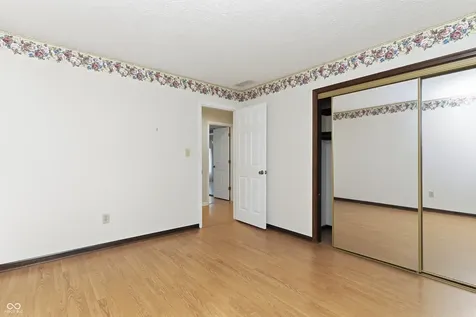 2721 Amherst Street Indianapolis IN 46268