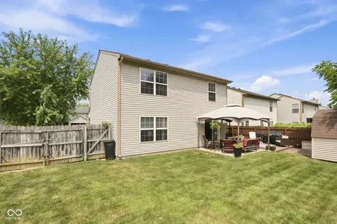 7713 Lake Vista Lane Indianapolis IN 46217