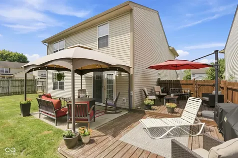 7713 Lake Vista Lane Indianapolis IN 46217