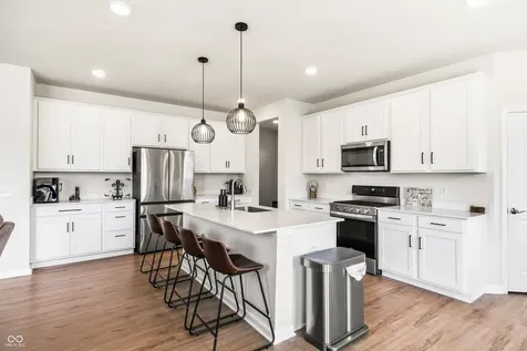 7129 Firestone Road Whitestown IN 46075