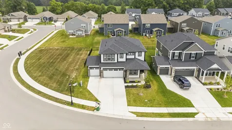 7129 Firestone Road Whitestown IN 46075