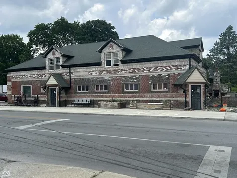 5066 E Michigan Street Indianapolis IN 46201