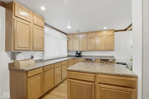 5702 Windmill Drive Indianapolis IN 46254