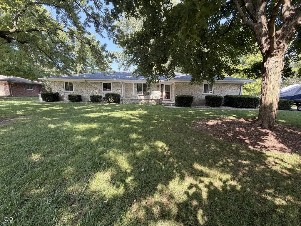 Greenwood IN, 100 Carefree Court