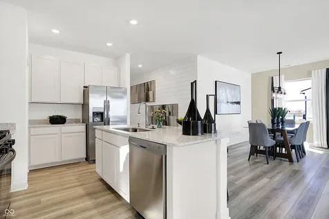 9322 Harston Street Mccordsville IN 46055