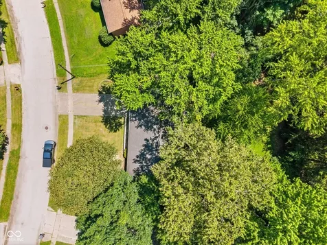 7962 Stafford Lane Indianapolis IN 46260