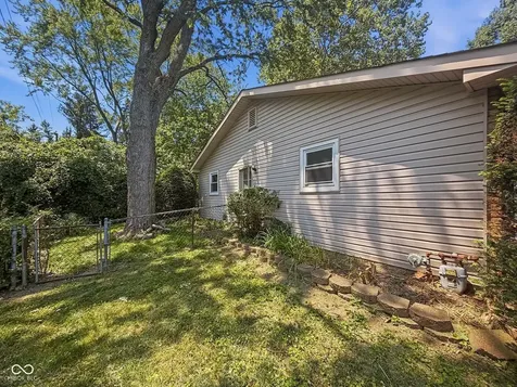 7962 Stafford Lane Indianapolis IN 46260