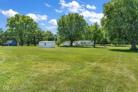 9805 N County Road 750 E Brownsburg IN 46112