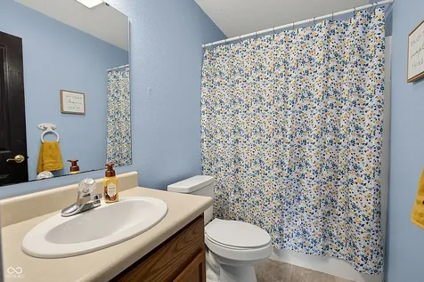 19406 Rocky Beach Drive Noblesville IN 46062