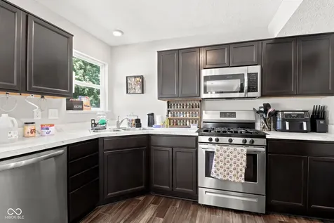 1174 S Aberdeen Drive Franklin IN 46131