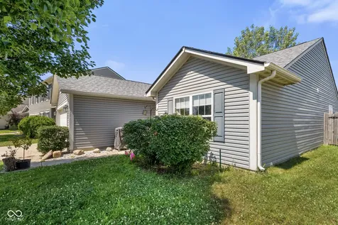 11274 N Sashing Way Monrovia IN 46157