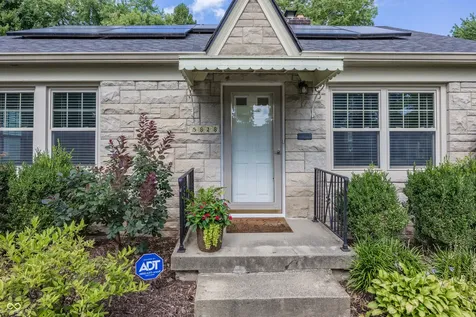5828 Indianola Avenue Indianapolis IN 46220