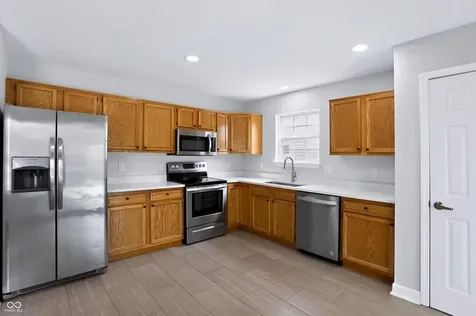 17330 Austrian Pine Way Westfield IN 46074
