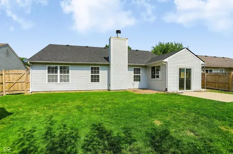 17330 Austrian Pine Way Westfield IN 46074