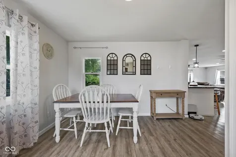 1924 S I Street Elwood IN 46036