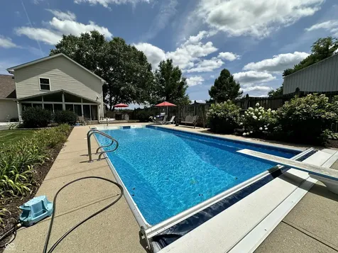 1142 S Teresa Drive Martinsville IN 46151