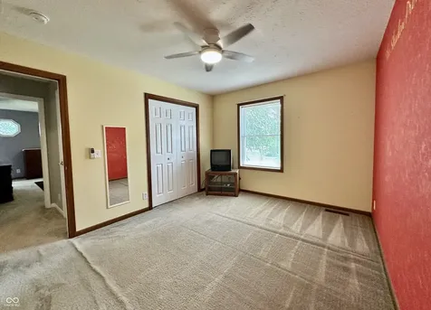 1142 S Teresa Drive Martinsville IN 46151