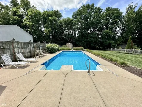 1142 S Teresa Drive Martinsville IN 46151
