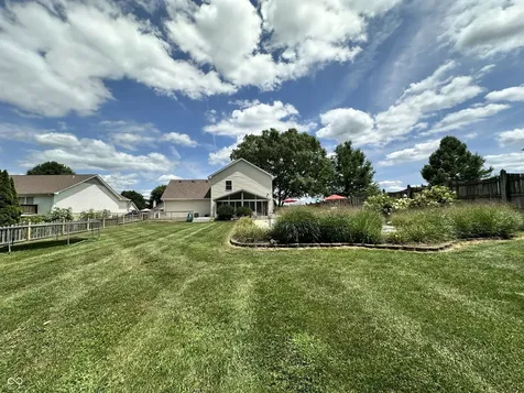 1142 S Teresa Drive Martinsville IN 46151