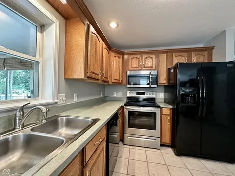 1142 S Teresa Drive Martinsville IN 46151