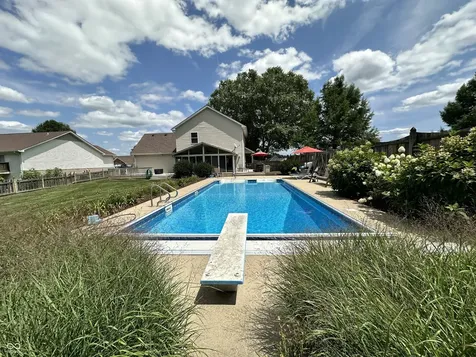 1142 S Teresa Drive Martinsville IN 46151