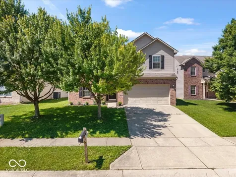 5136 Gray Wood Court Indianapolis IN 46235
