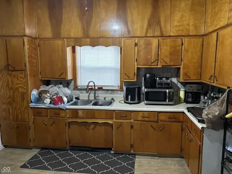 1734 W Morris Street Indianapolis IN 46221