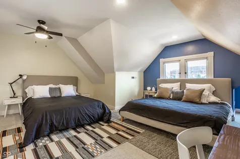 213-215 E 15th Street Indianapolis IN 46202