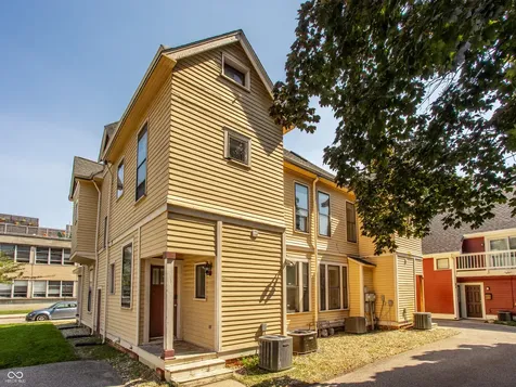 213-215 E 15th Street Indianapolis IN 46202