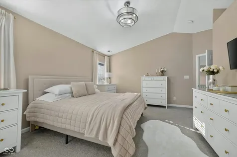 11133 Lexi Lane Fishers IN 46040