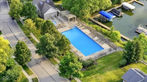 11133 Lexi Lane Fishers IN 46040