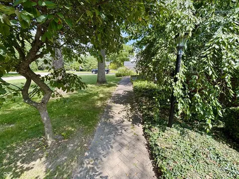 5345 E 77th Street Indianapolis IN 46250