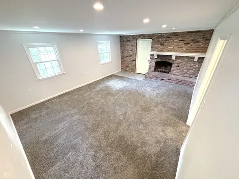 5345 E 77th Street Indianapolis IN 46250