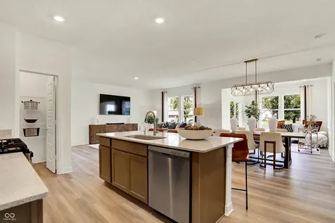 2405 Argentum Springs Drive Avon IN 46123