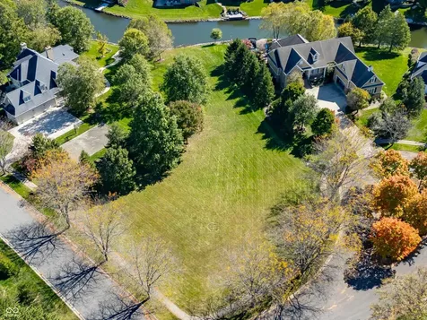 887 Box Turtle Court Columbus IN 47201