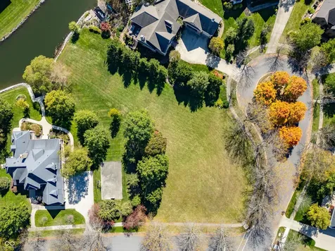 887 Box Turtle Court Columbus IN 47201