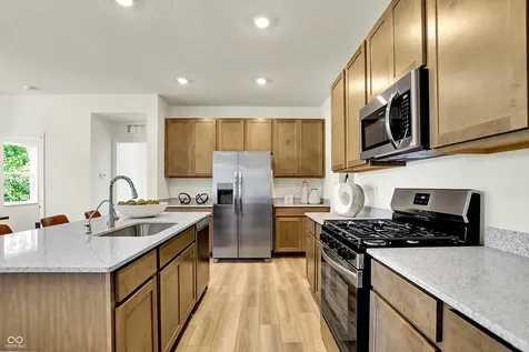 16956 Siakam Way Westfield IN 46074