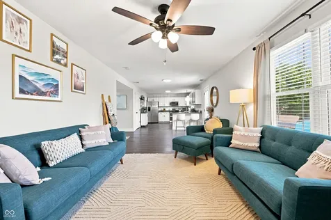 3938 Chantry Way Greenwood IN 46143