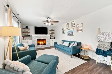 3938 Chantry Way Greenwood IN 46143