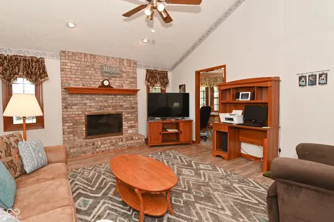 675 Caesar Drive Avon IN 46123