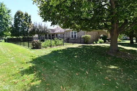 675 Caesar Drive Avon IN 46123