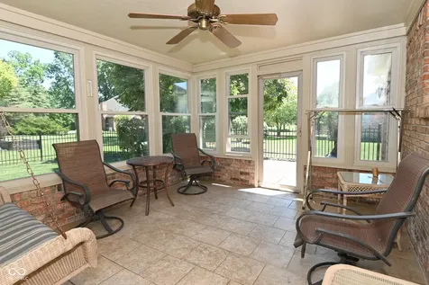 675 Caesar Drive Avon IN 46123