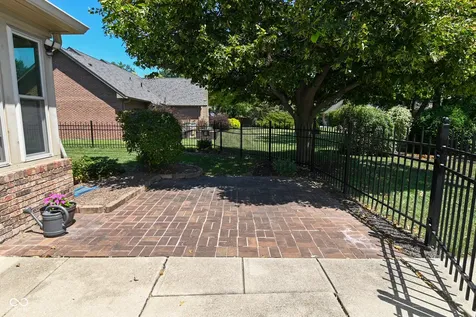 675 Caesar Drive Avon IN 46123