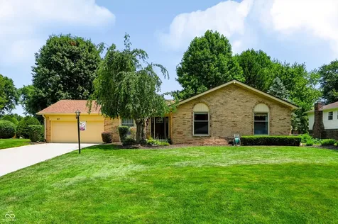 617 Ramblin Greenwood IN 46142