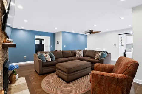 617 Ramblin Greenwood IN 46142