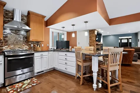 617 Ramblin Greenwood IN 46142
