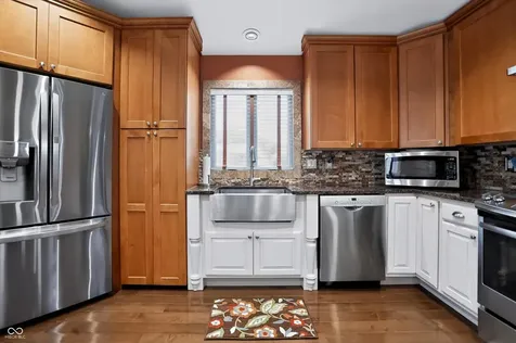 617 Ramblin Greenwood IN 46142