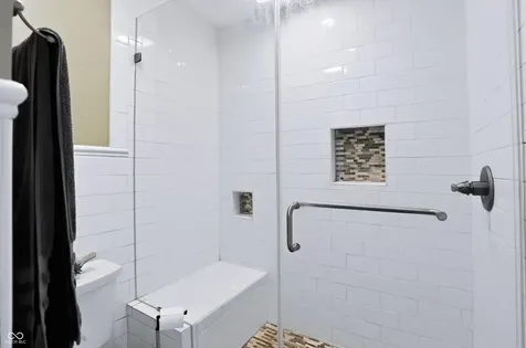 617 Ramblin Greenwood IN 46142