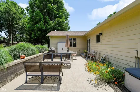 617 Ramblin Greenwood IN 46142